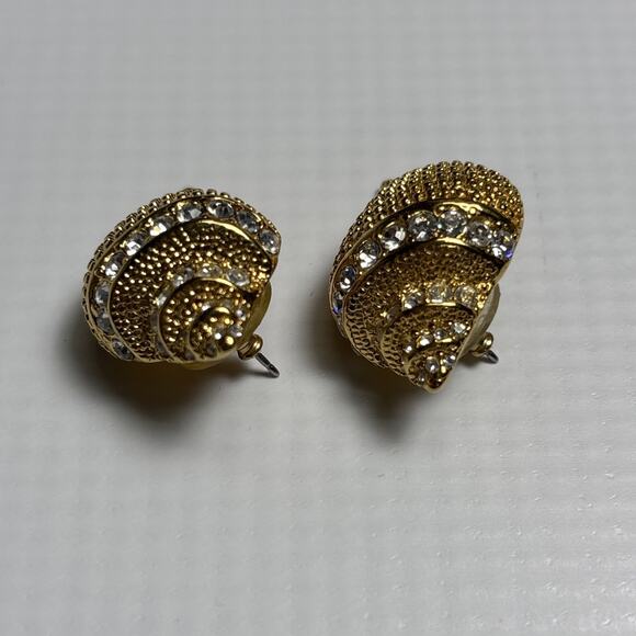 Vintage Kenneth Jay Lane Seashell Conch Earrings Gold Tone Beachy Old Money - Picture 3 of 3